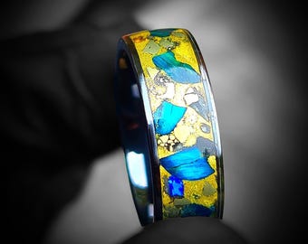 Anillo de ojo de tigre dorado y azul – Meteorito, incrustaciones de cristal, hecho a mano