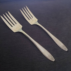 Two Lady Doris Princess Silverplate, 1929, Grandes tenedores de carne.