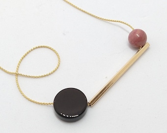Geometric and minimalistic necklace, Ava necklace