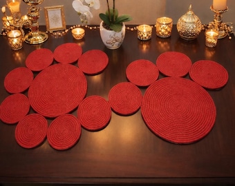 Elegant Red Round Placemats Set, Handwoven Jute Table Runner for Dining Decor, Modern Boho Centerpiece, Unique Housewarming Gift Idea
