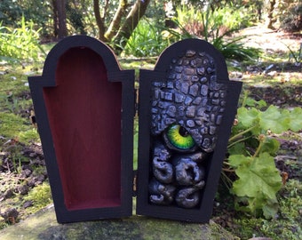 Cthulhu Coffin HP Lovecraft medium PROP Box