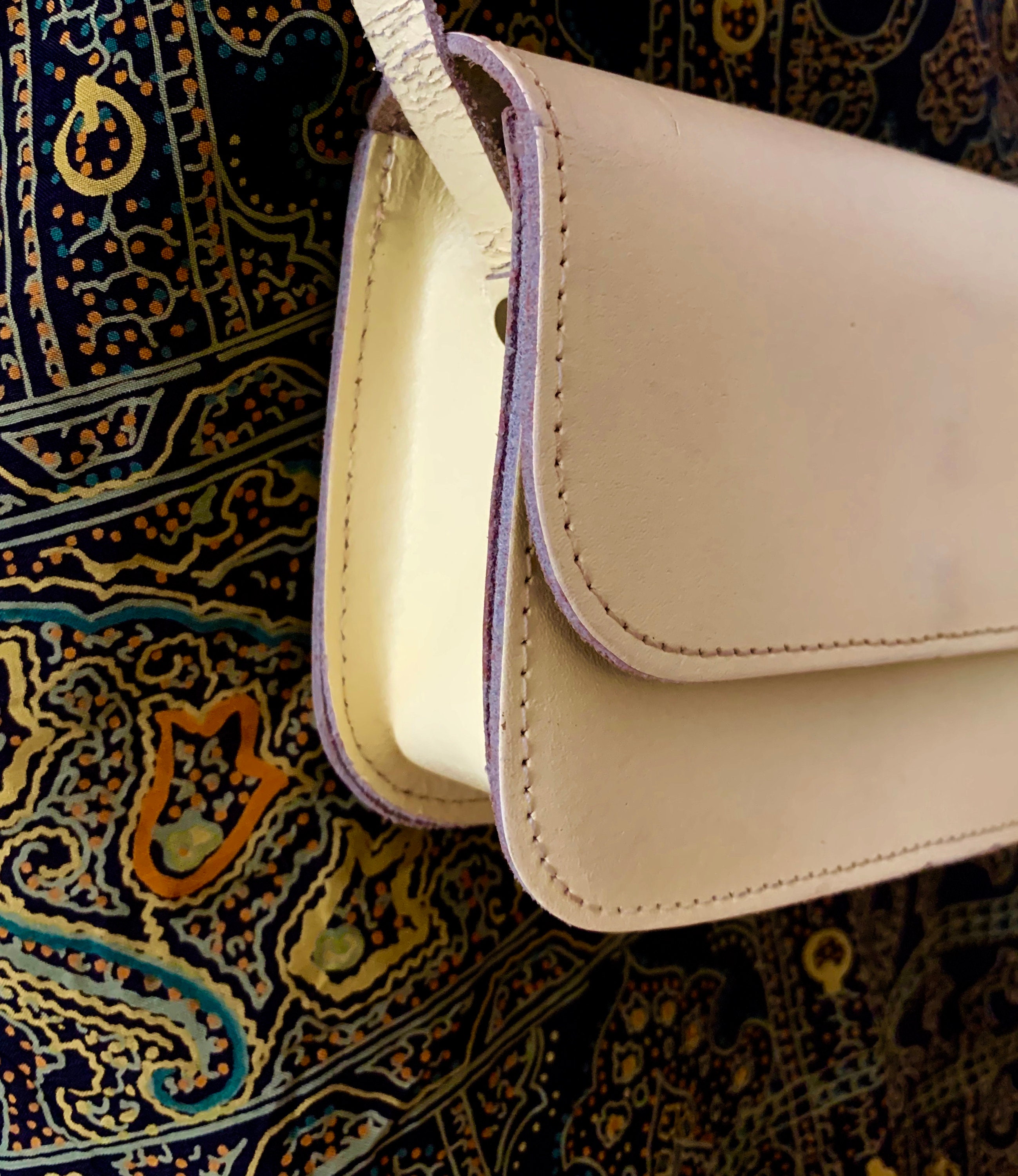 Vintage yellow shoulder bag leather yellow leather crossover