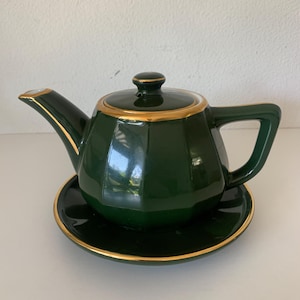 Vintage Apilco koffiepot | Apilco theepot | Vintage bistro koffiepot | Flora collectie koffiepot  Yves Deshoulieres | Groen bistro koffiepot