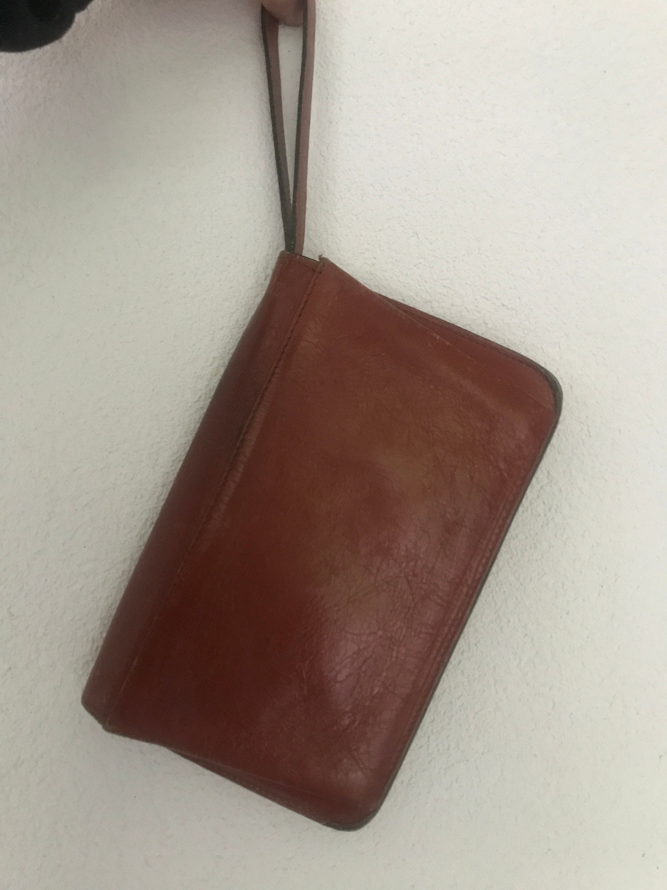 Vintage wrist bag brown leather small bag eighties burgundy