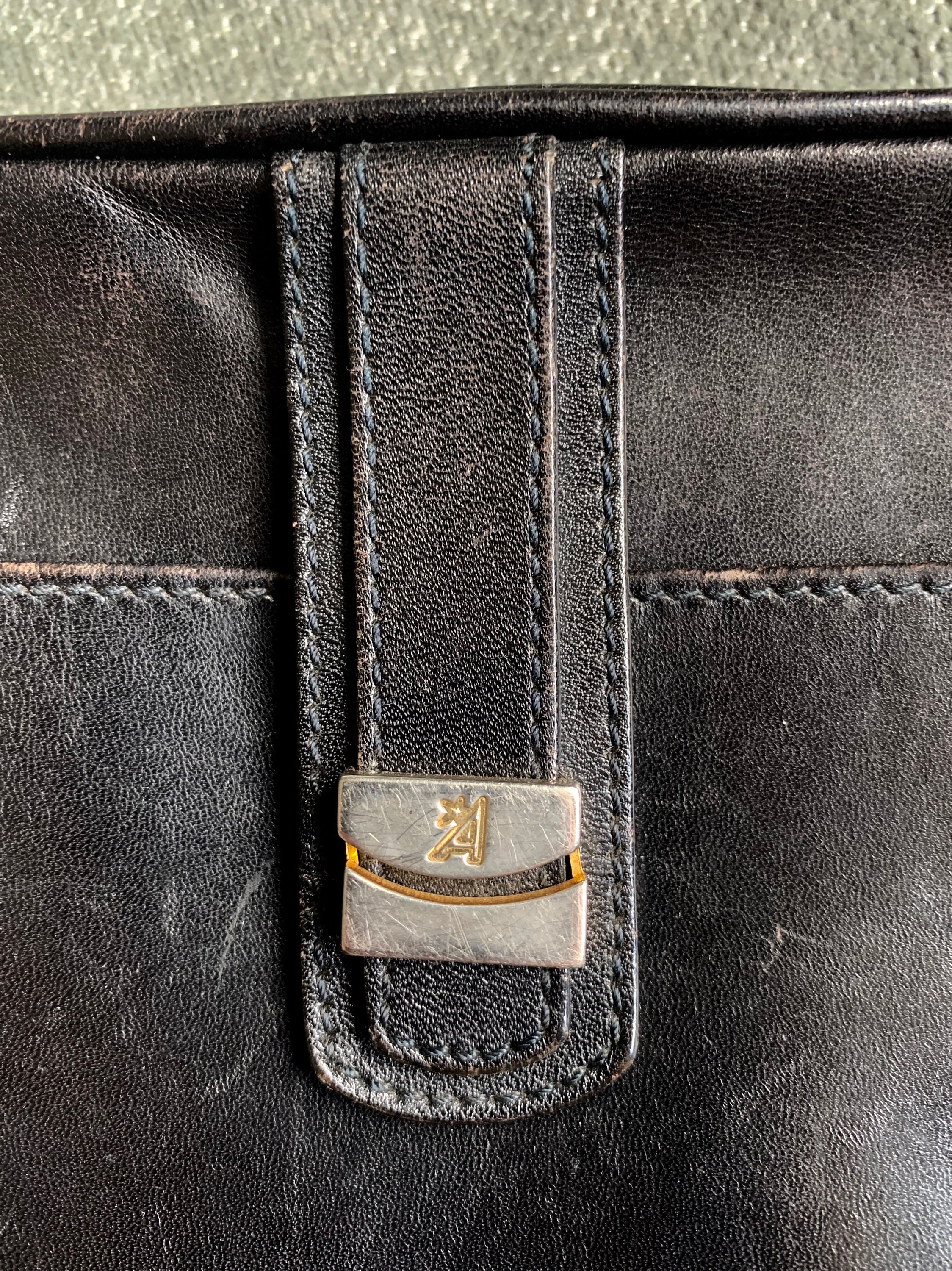 Vintage black shoulder bag | Assima Creation | patent leather ...