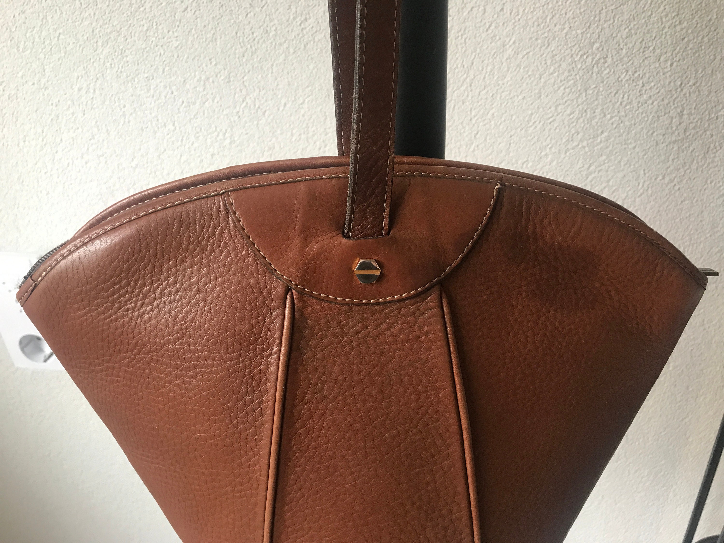 Vintage shoulder bag brown leather handbag Didier Lamarthe Paris