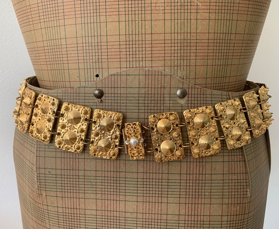 Vintage chain belt | nineties | gold colored | waist belt | decorated | metal |