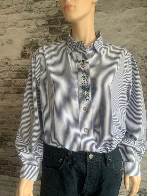 Vintage blouse | Grubig Trachten | Austria | Alpen | blue striped | size L | costume | EUR 42 | embroidered