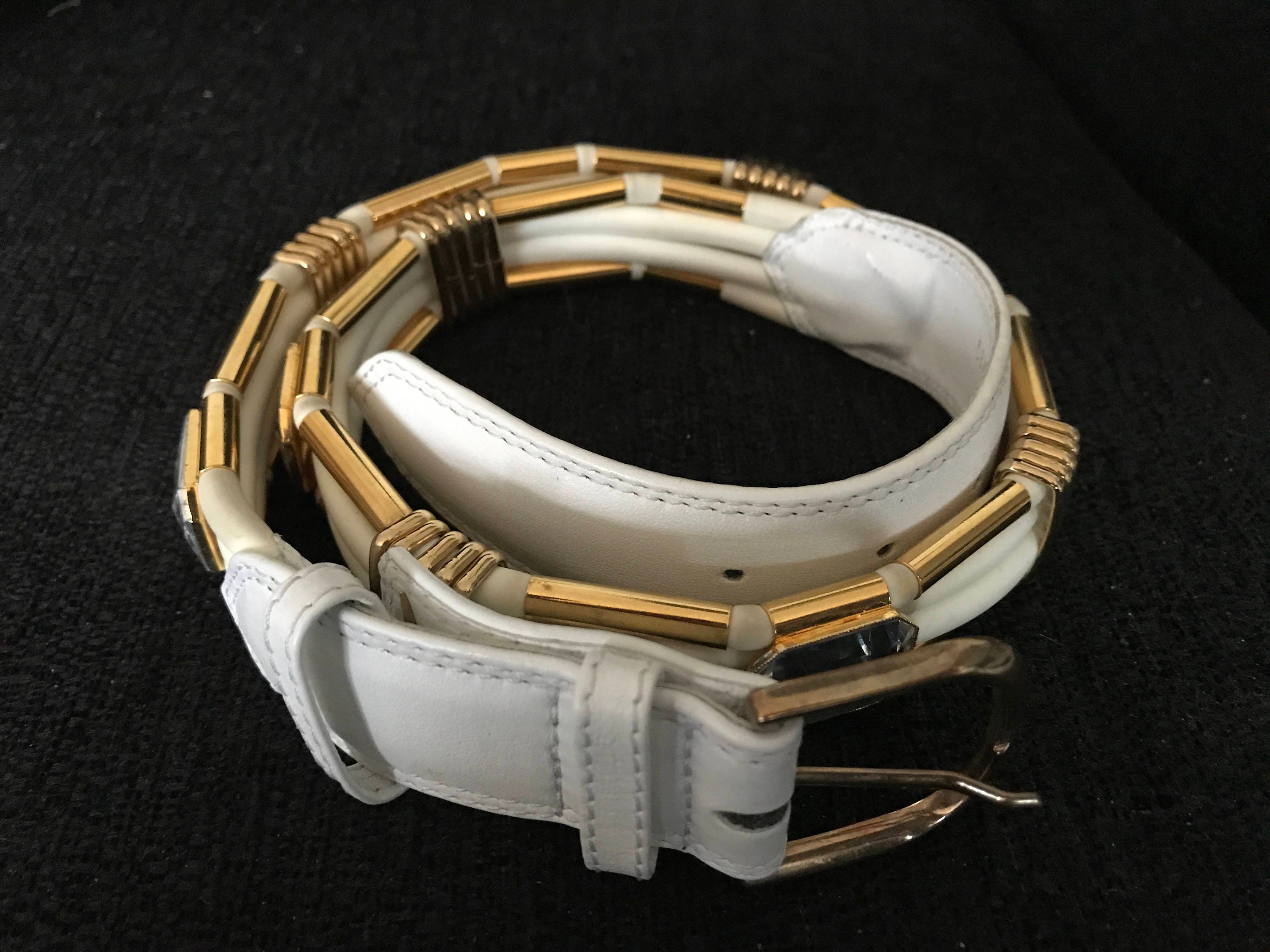Vintage Jutta Reissig White Leather Belt: Gold Details  display picture 3