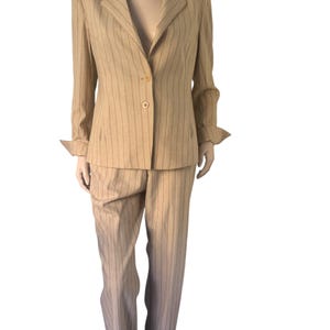 Louis Féraud | Vintage | two piece set | suit | pants and colbert | nineties | French designer | designer suit | size M