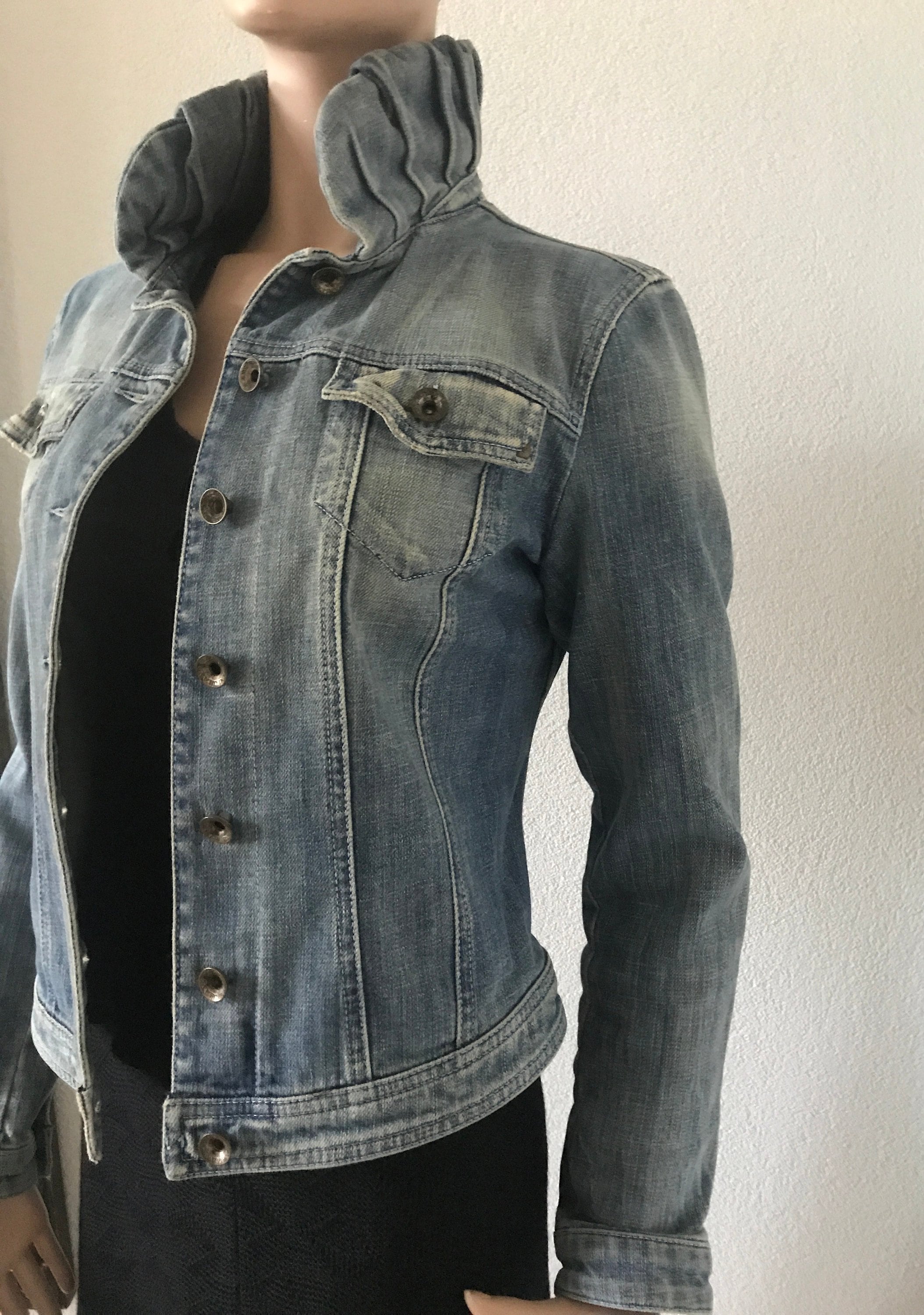 RESERVED CHANTAL Vintage Armani jeans jacket | comfort fit jacket