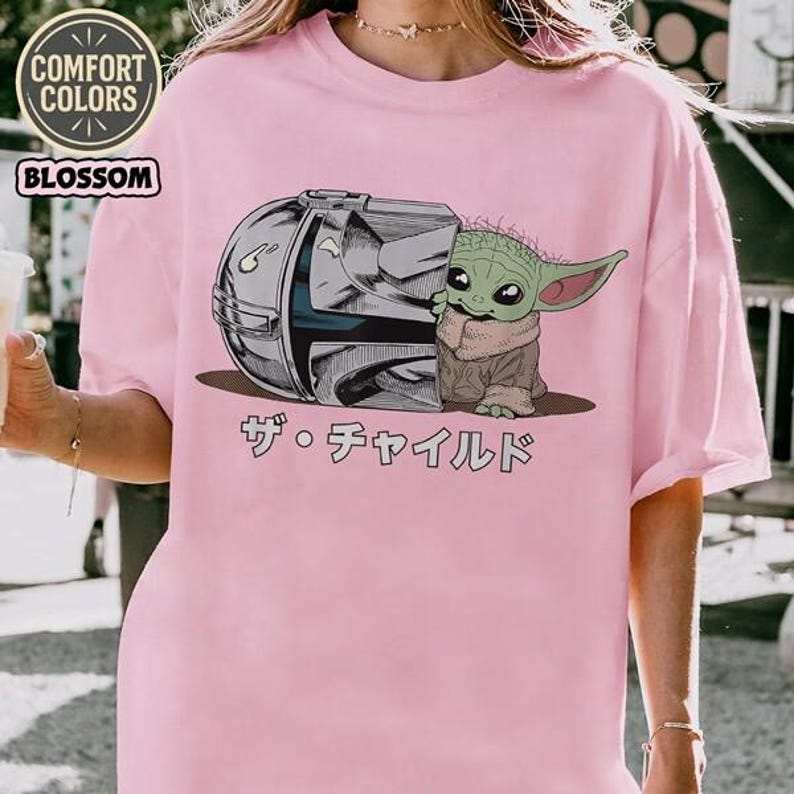 StarWars The Mandalorian Mando and Baby Yoda T-Shirt, StarWars Villain Tee, Revenge of the Sith Shirt, Vintage Galaxy’s Edge, Father Day T Bild 2