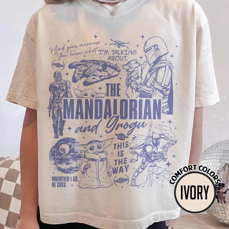 Camiseta de The Mandalorian y Grogu Baby Yoda, camiseta de la fiesta de Star Wars de Disneyland 2026, camiseta a juego para la familia, Día del Padre, regalos para papá, camiseta vintage imagen 1