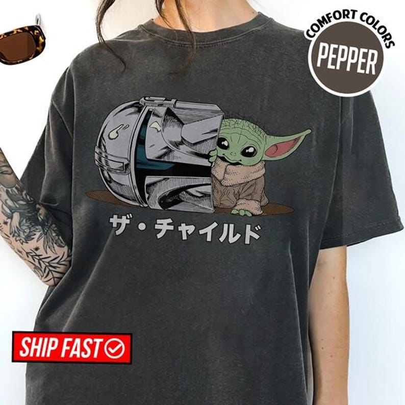StarWars The Mandalorian Mando and Baby Yoda T-Shirt, StarWars Villain Tee, Revenge of the Sith Shirt, Vintage Galaxy’s Edge, Father Day T Bild 1
