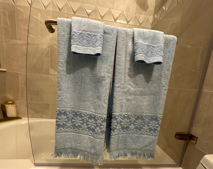 New Old Stock Vintage Baby Blue Bath Towels and Wash Cloths, 2 of Each