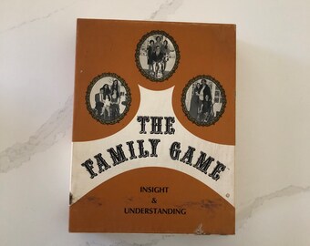 Family Game Insight - Vintage and Collectible The Family Game Insight and Understanding, 1971