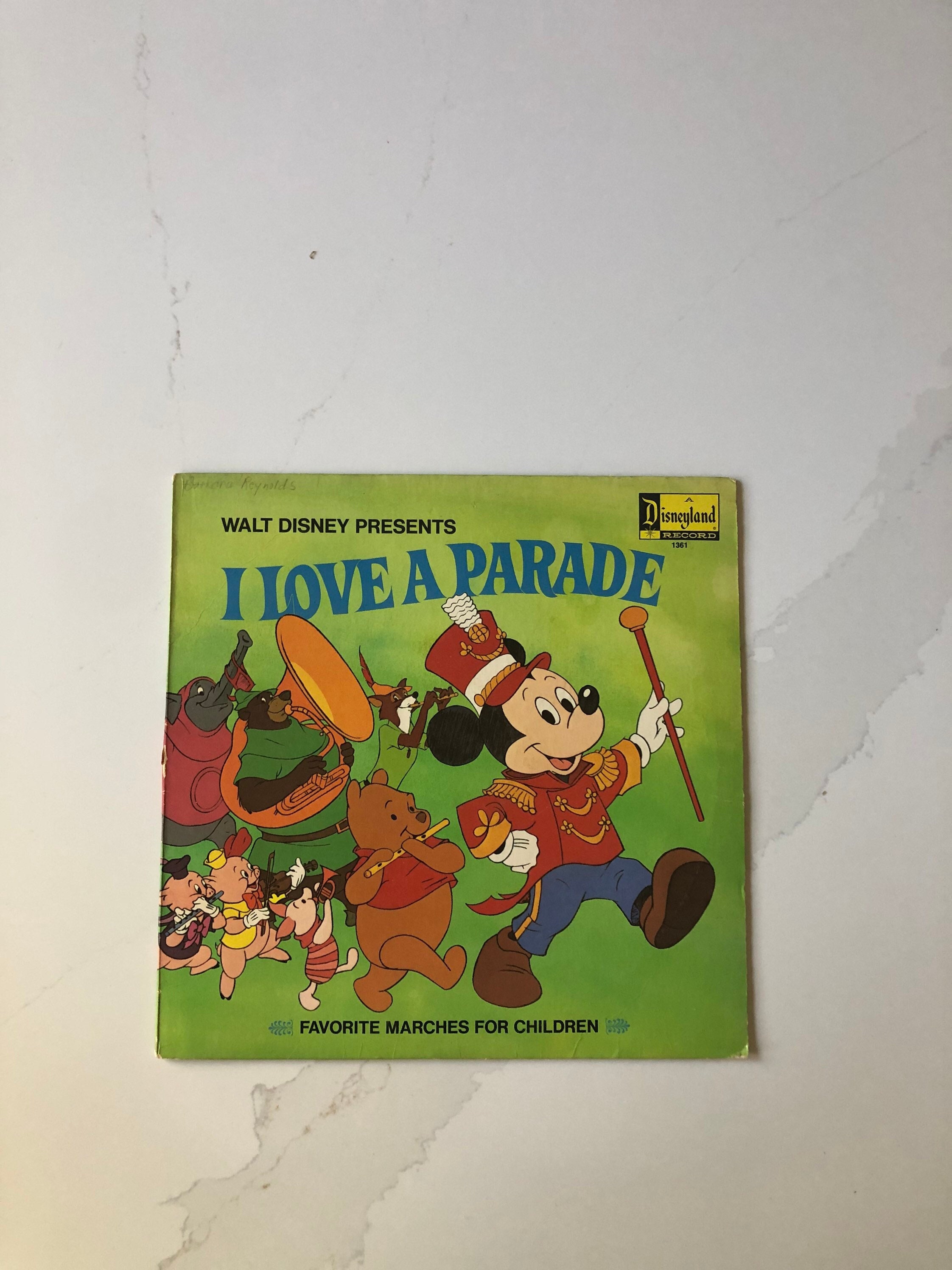 Vintage and Collectible Walt Disney 