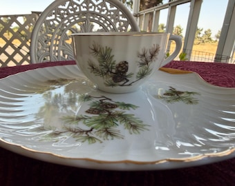 Vintage Porcelain Pinecone Teacup and Snack Plate Set Gold Trim Fluted Shell Luncheon Tennis Set Mid Century Woodland Cabin Decor