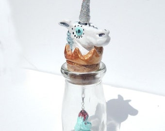 Unicorn crown bottle zombie hand pendulm art bottle sculpture middle ages undead spooky decor