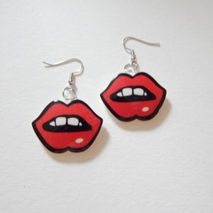Red lips decoden earrings