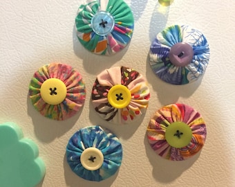 Piscina de vaporwave, glitch, rosquillas y pesos de patrón magnético de diamante azul con botones vintage, imanes de nevera de tela, regalo quilter
