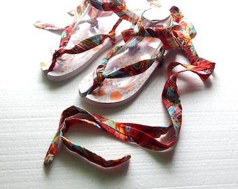 Gladiator sandals with cotton straps folklore birds and Memphis print tie up flip flops Medium