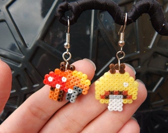 Setas, perler arte desajuste pendientes retro en un estilo de videojuego de los años 80