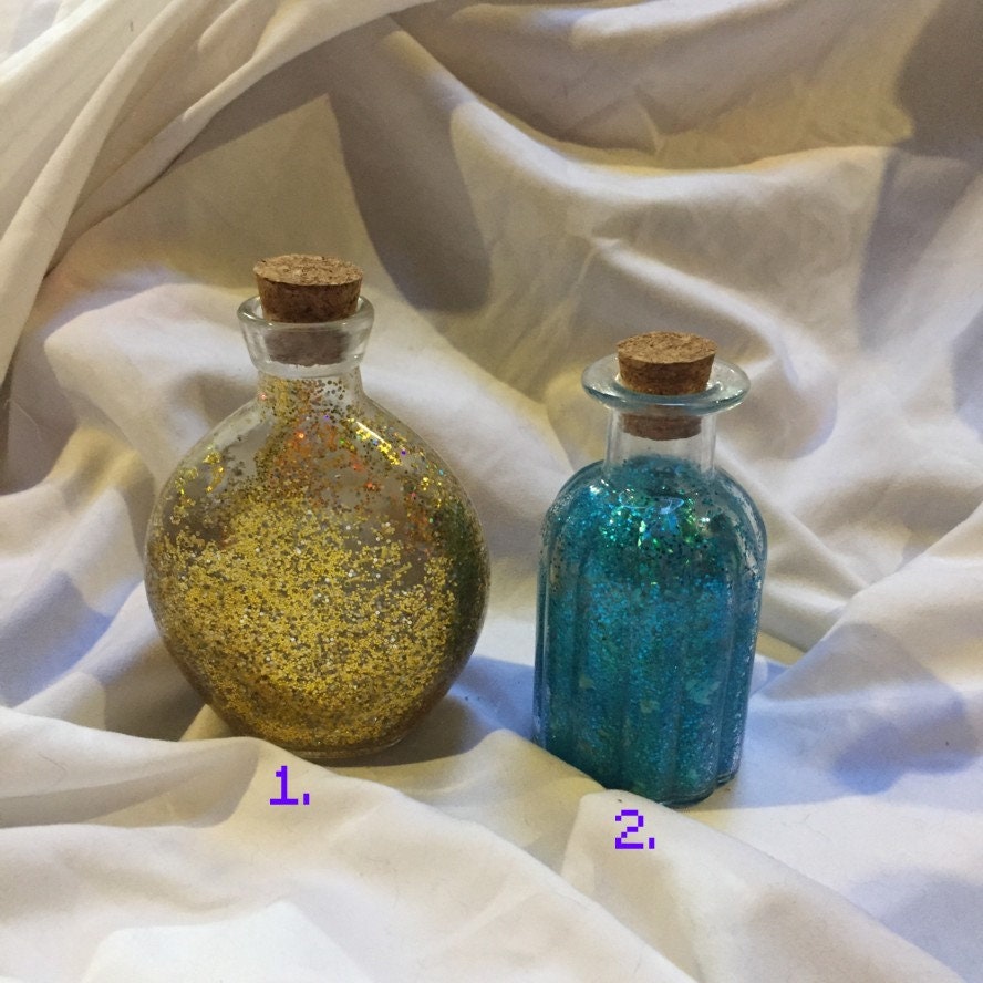Potion Bottles Large Round Glass Bottle With Cork Top Apothecary Larp  Health Potion Mana Magic Cosplay Steampunk Vial 