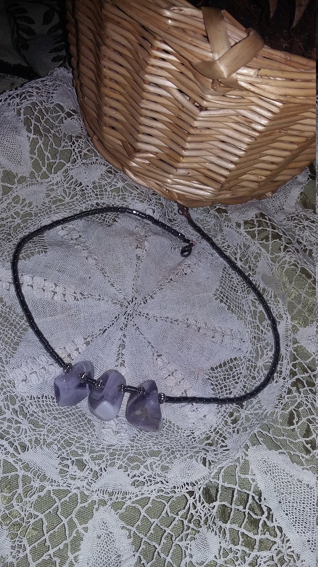 Boucles D'Oreilles Pendantes Percées - Améthyste & Hématite, Hauteur 4 Cm (Neuf)