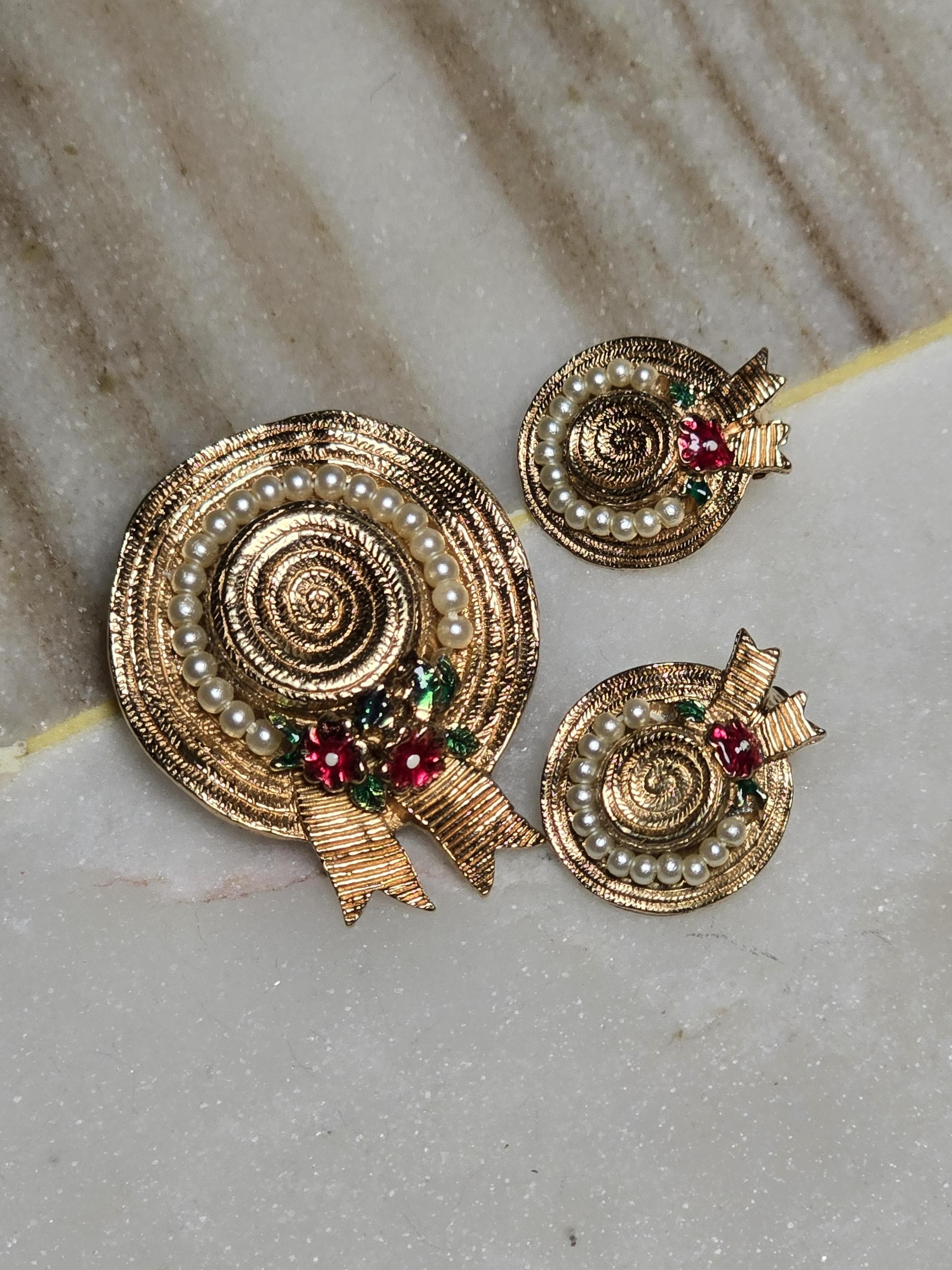 Ciner Jewelry - Etsy
