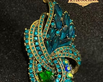 Türkise und grüne Kristall Brosche, Anstecknadel, goldfarbener Vintage Schmuck