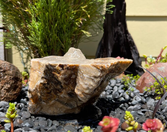 Rock Water Fountain Bird Bath Garden Décor Handmade Garden Ornament