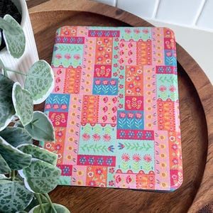 Petal Patchwork Kindle Cover – Slim PU Leather Protective Case for Kindle Paperwhite