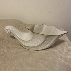 Lenox 1989 Large "Fruits of Life"  Cornucopia Horn of Plenty USA 14"
