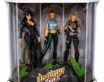 Cliffhanger - Danger Girl - the Dangerous Collection Comics - Etsy