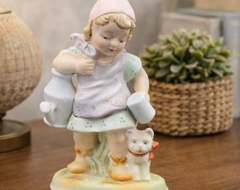 Vintage Japan Girl Figurine with Kitten – Pastel Ceramic Child & Cat – ANRI-Era Style – Collectible Figurine