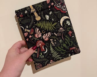 Goblin's Grotto Kindle E-Reader/Book Sleeve