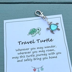 シルバーのウミガメのキーホルダー、青い亀のバッグチャーム、幸運のお守り、イースターバスケットの詰め物、母の日ギフト
