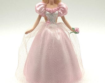 Hallmark Keepsake Springtime Barbie Ornament. Collector’s Series. Vintage 1998