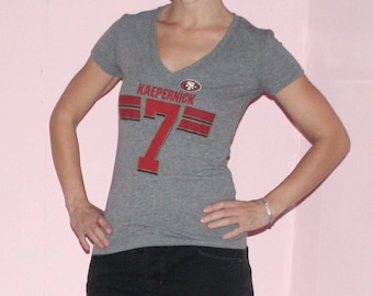 San Francisco 49ers TEE/ Football/ Lucky 7/ Small