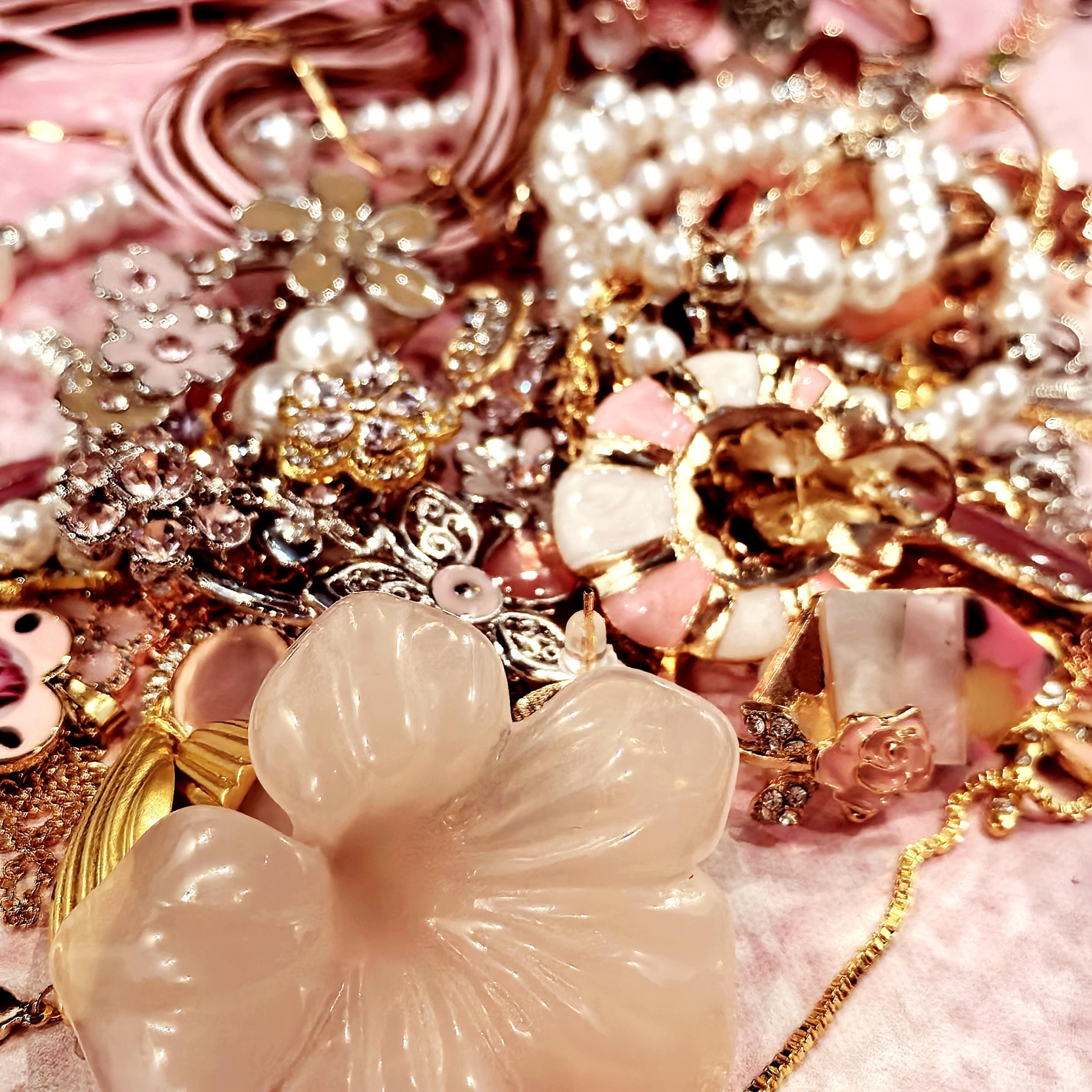 Vintage Dream Pink Mystery Jewelry Jar: Curated Necklace Earrings