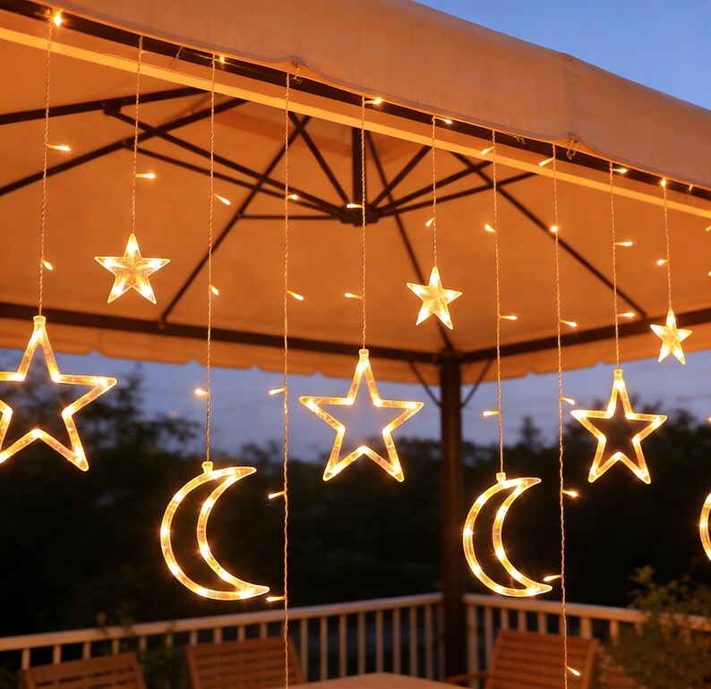 apperhapp Curtain String Lights - Thumbnail 2