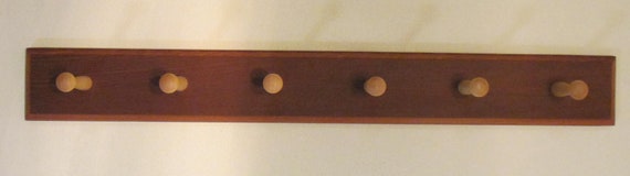 Diy Beadboard Shaker Peg Coat Rack Decor