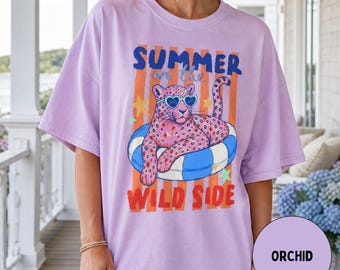 Comfort Colors® プレッピーストライプシャツ、ビーチシャツ、サマーグラフィックTシャツ、オーシャンラバー、トレンディなTシャツ、サマーバケーションTシャツ、レディースビーチシャツ