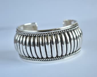Sterling silver cuff bracelet- Vintage