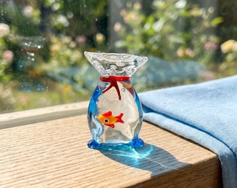 Estatueta de peixe de vidro, enfeite de peixe em saco, decoração de mesa inspirada no oceano, presente fofo para aquaristas, enfeite de prateleira divertido