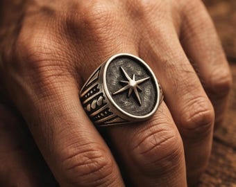 Star Signet Ring for Men, Celestial Compass Ring, Vintage Style Metal Ring, Minimalist Star Jewelry, Unisex Statement Ring, Gift for Him