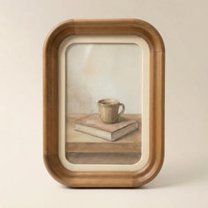 Rounded Wooden Photo Frame – Warm Wood Frame for Calm Everyday Moments
