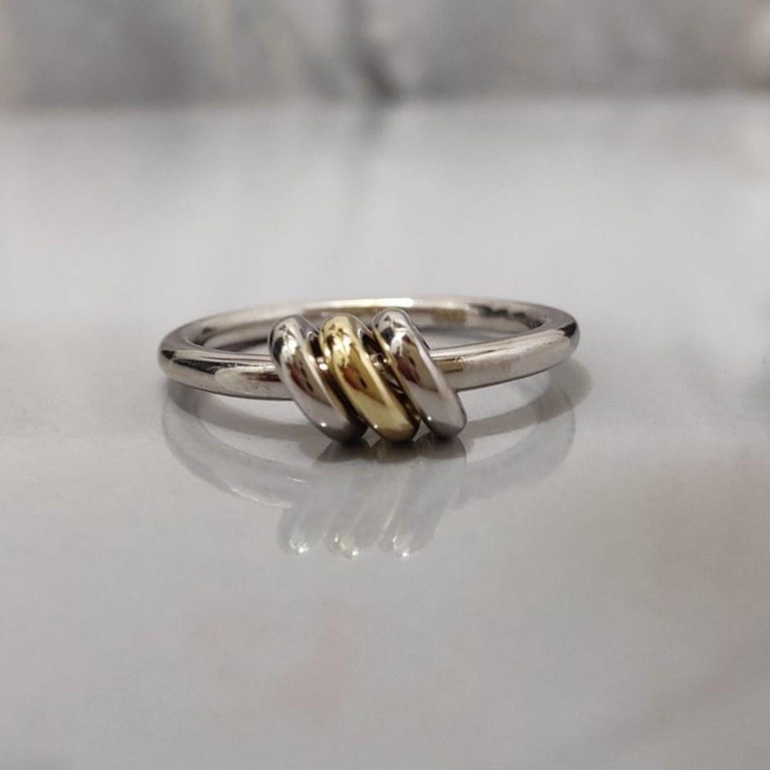 14K Gold Two-tone Linked Ring | Minimalist Band - Etsy