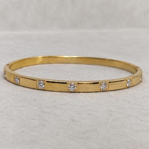 Bracciale rigido in oro massiccio con diamanti, minimalista, in oro 10K, 14K e 18K con taglio rotondo, per lei.